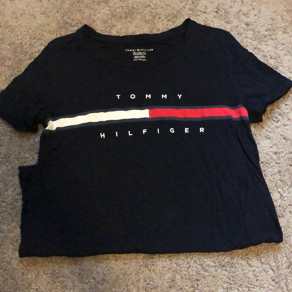 Navy t-shirt